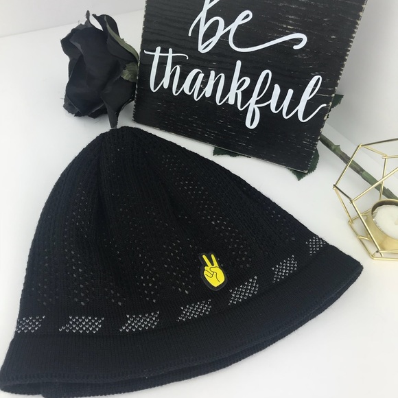 Seger Wool Peace Sign Beanie - Picture 4 of 10